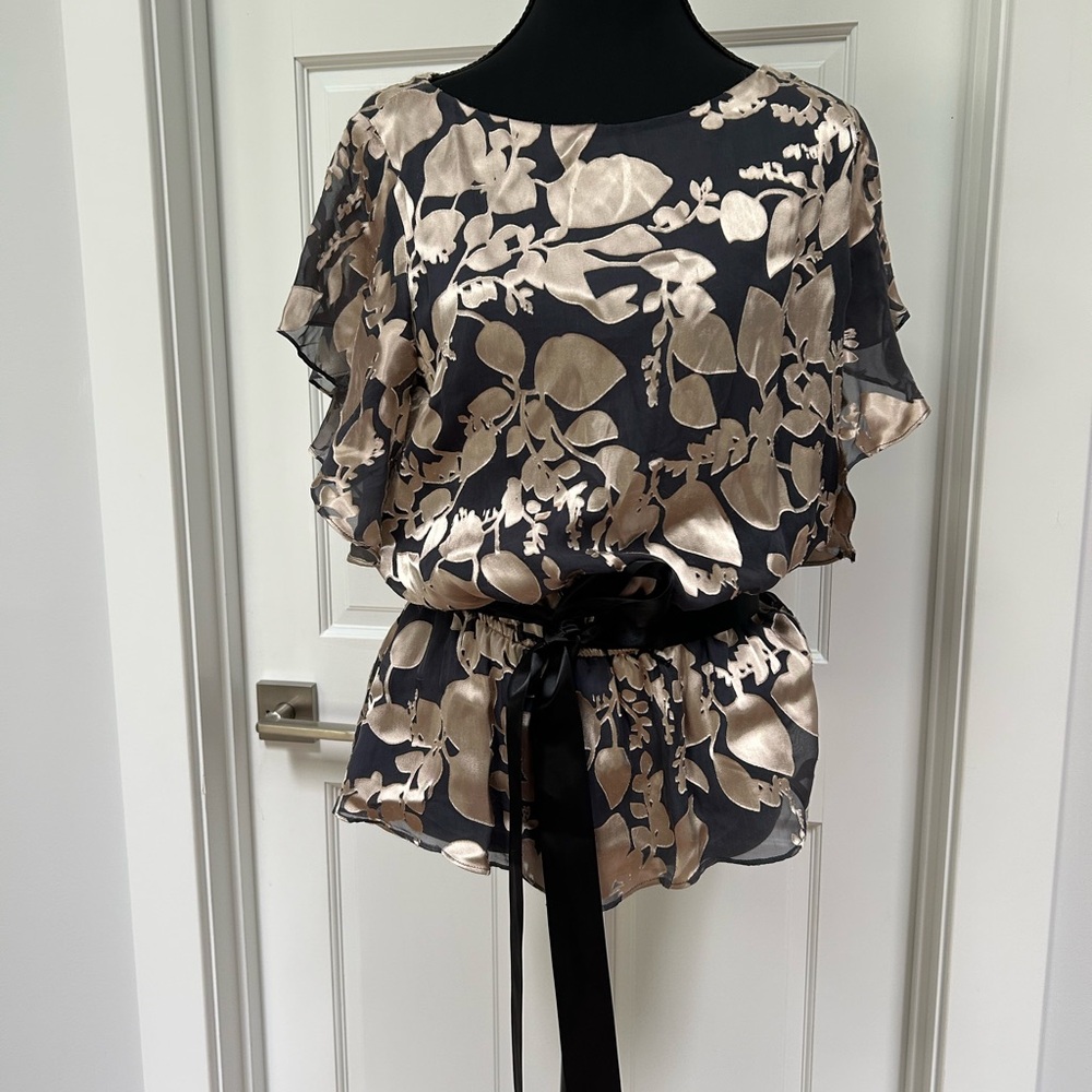 Adrianna Papell Black and Gold Floral top.